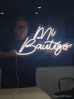 Anuncio LED Restaurante